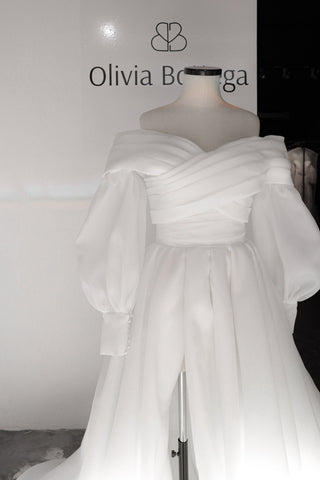 Light ivory Extra Convertible Wedding Dress Audrey (Basic dress + bolero + bow + detachable train) - Olivia Bottega