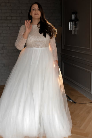 Plus Size Wedding Dress Missuri with Long Sleeves - Olivia Bottega