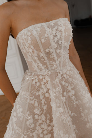 Short Floral Lace Wedding Dress Moonlit Siren - Olivia Bottega