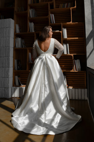 Plus Size Mikado Wedding Dress Koussindy with Long Sleeves - Olivia Bottega