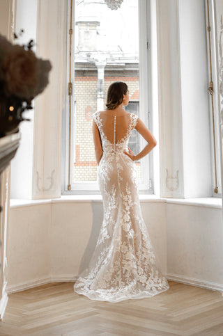 Nude Lace Mermaid Wedding Dress Airis - Olivia Bottega