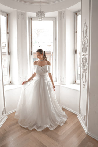 Shimmering Off-the-Shoulder Wedding Dress Melanie - Olivia Bottega