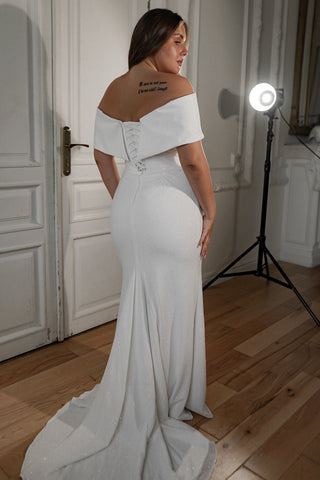 Plus Size Sparkly Sheath Wedding Dress Jolie - Olivia Bottega