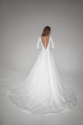 Minimalist Organza Wedding Dress Tayra - Olivia Bottega