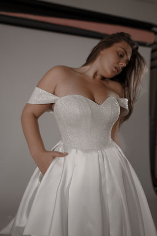 Plus Size Mikado Wedding Dress Kimberly - Olivia Bottega