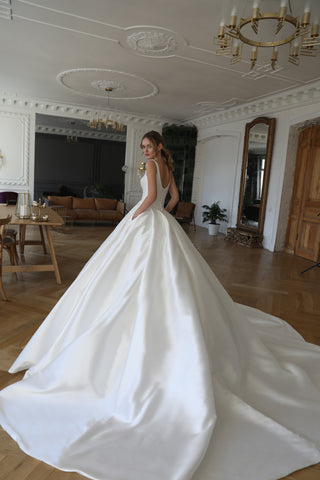 Classic Mikado Ball Gown Priscilla - Olivia Bottega