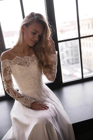 Crepe lace wedding dress Olivia Fly - oliviabottega