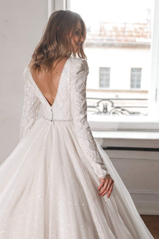 Long Sleeves V-neck Sequin Embroidery Wedding Dress Margaret - oliviabottega