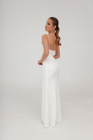 Minimalist Mermaid Wedding Dress Selena - Olivia Bottega