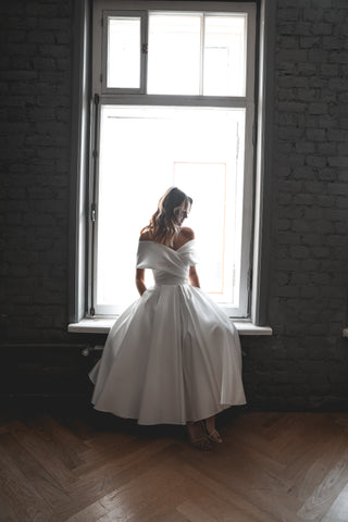 Light ivory Satin Midi Wedding Dress Cameron - Olivia Bottega