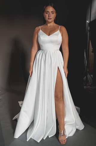 Plus Size Satin Wedding Dress Sentea with Front Slit - Olivia Bottega