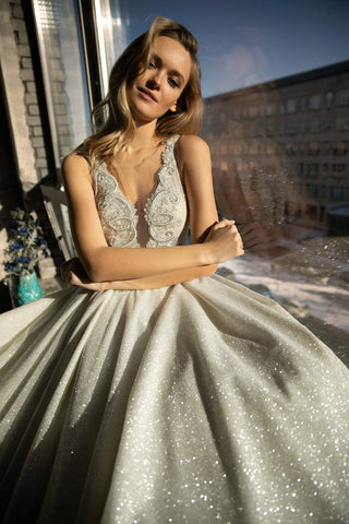 Sparkly wedding dress Udjin - oliviabottega